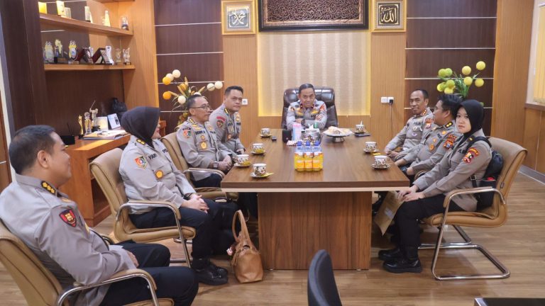 Tim Asistensi Mabes Polri Kunjungi Polda Sulsel, Wakapolda Beri Pembekalan Mahasiswa PTIK