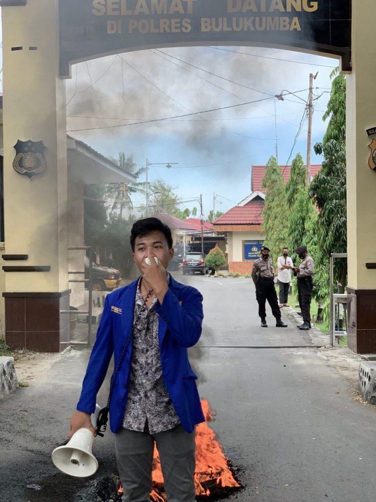 MANDEKNYA PENANGANAN KASUS DUGAAN PEMALSUAN TANDA TANGAN KADUS DI DESA BENTENG MALEWANG, MASYARAKAT DESAK POLRES DAN DPMD BERTINDAK TEGAS
