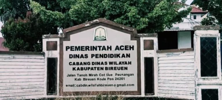 Dugaan Pungli Dana Revitalisasi Sekolah Bencana Bireuen Rp3,4 Miliar: Mantan Kacabdin AH Dikonfirmasi, Kepala Dinas Pendidikan Aceh Blokir Pesan