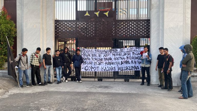 Dua Kali Aksi di Kejati Sulsel, Aliansi Desak Transparansi Kasus Korupsi Pasar Sentral Bulukumba Rp59 Milyar
