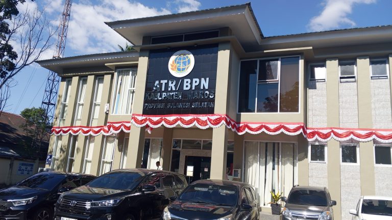 Dugaan Pelayanan Tak Profesional dan Pegawai Pulang Cepat, DPD Akpersi Sulsel Soroti Kantor BPN Maros